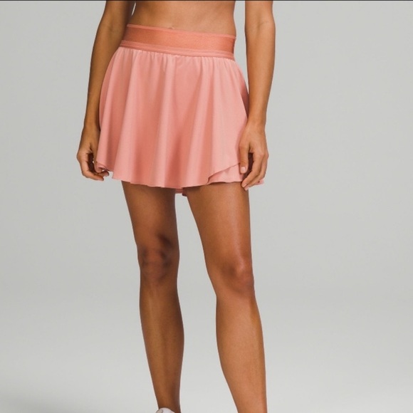 Women’s LULULEMON Court Revival Skort- Size 4 - Picture 2 of 8